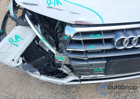 2020 Audi Q5 Premium 45 Tfsi Quattro S Tronic z USA, uszkodzony, nr VIN WA1ANAFY0L2017554